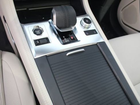 New 2026 Jaguar F-PACE R-Dynamic S image 15