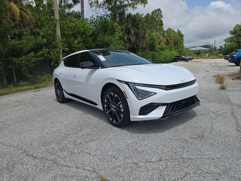 New 2026 Kia EV6 GT-Line AWD/4WD image 2