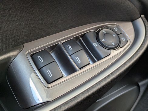 Used 2023 Chevrolet Malibu LT image 11