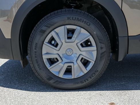New 2026 Nissan Kicks S FWD image 11