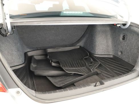 Used 2020 Honda Accord LX image 31