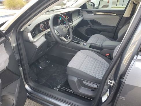 New 2026 Volkswagen Tiguan S FWD image 14