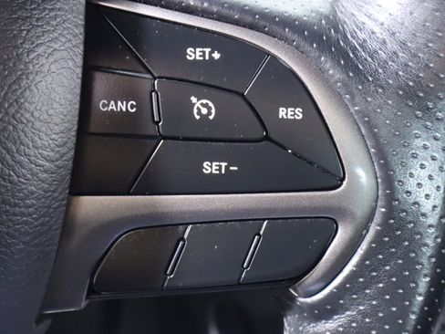 Used 2019 Dodge Challenger R/T Scat Pack w/ Shaker Package image 13