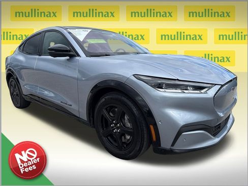 Certified 2022 Ford Mustang Mach-E California Route 1 image 1