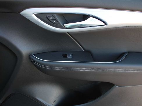 New 2026 Buick Envision Avenir AWD/4WD image 17