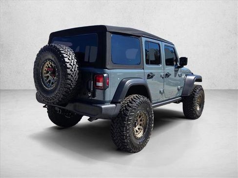 Used 2024 Jeep Wrangler Sport S image 5