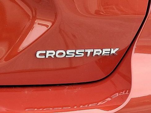 Used 2024 Subaru Crosstrek 2.0i Premium w/ Crosstrek Mirror Package image 32