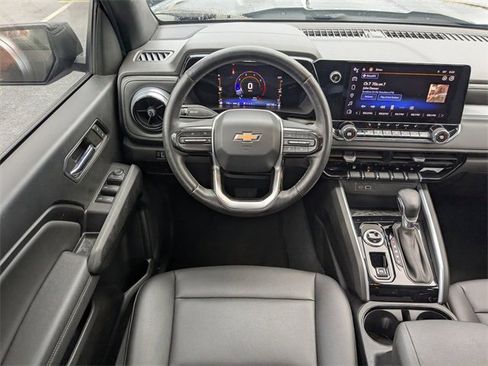 Certified 2023 Chevrolet Colorado LT w/ LT Convenience Package III image 16