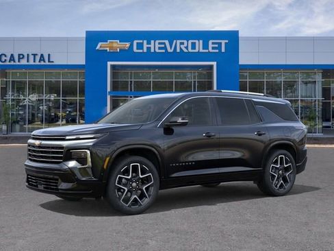 New 2026 Chevrolet Traverse High Country image 2