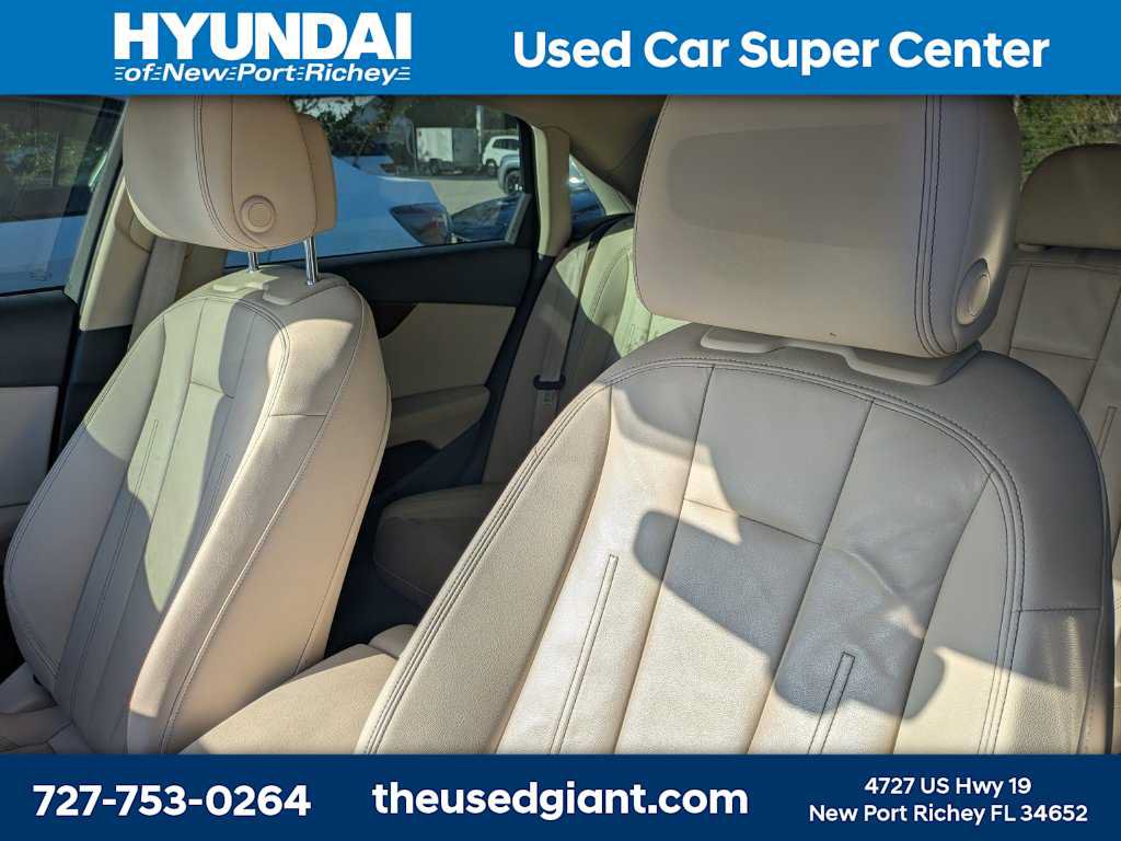 Used 2020 Audi A4 2.0T Premium w/ Convenience Package FWD image 3