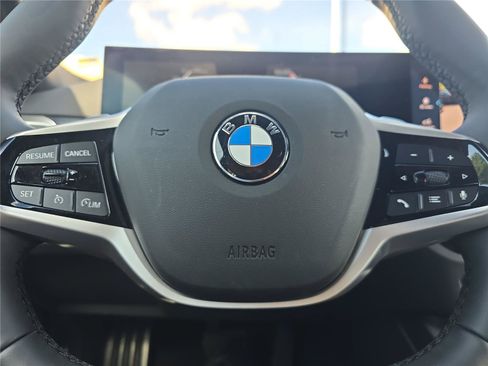 Used 2025 BMW 330i Sedan RWD image 23