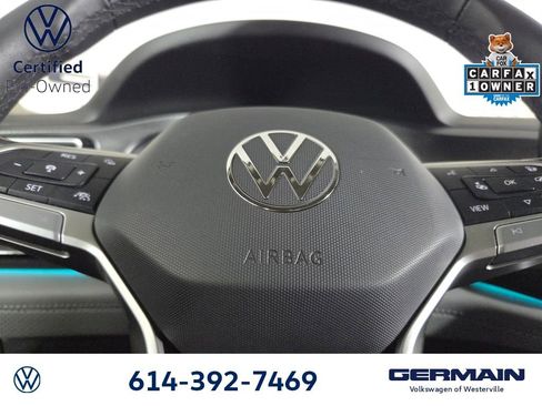 Certified 2024 Volkswagen Atlas Peak Edition SE image 25