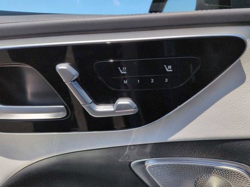 Used 2022 Mercedes-Benz C 300 4MATIC Sedan image 18
