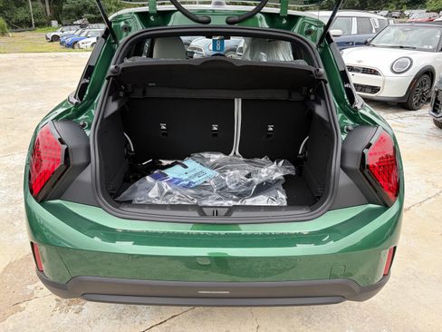 New 2026 MINI Cooper 4-Door Hardtop FWD image 15