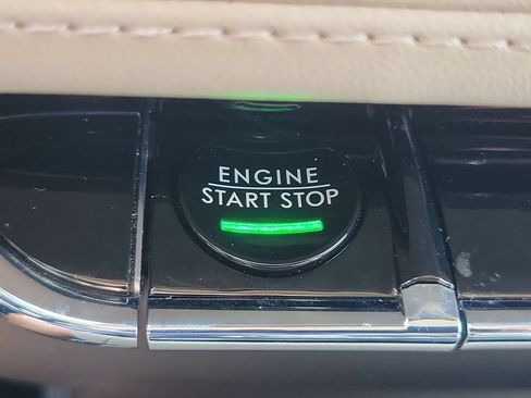 Used 2022 Lincoln Nautilus Reserve FWD image 31