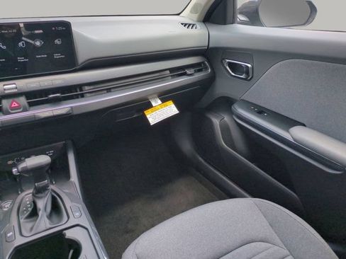 Certified 2025 Kia K4 EX FWD image 23