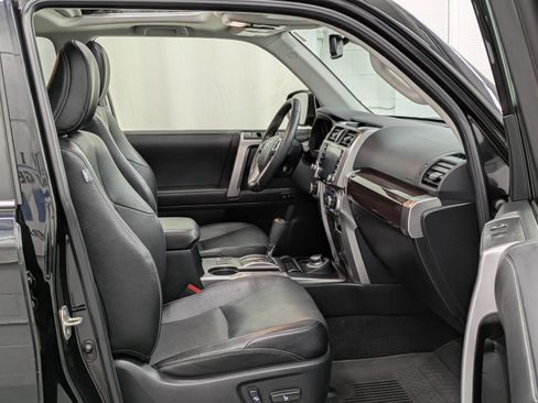 Used 2022 Toyota 4Runner Limited image 22