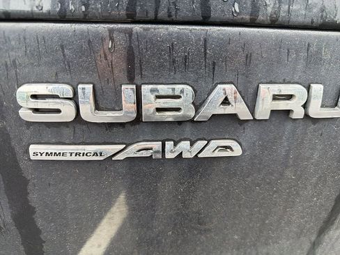 Used 2018 Subaru Forester 2.5i Touring AWD/4WD image 8