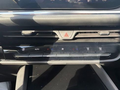 New 2026 Buick Envision Preferred AWD/4WD image 25