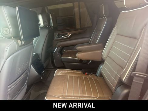Certified 2026 GMC Yukon Denali Ultimate AWD/4WD image 4