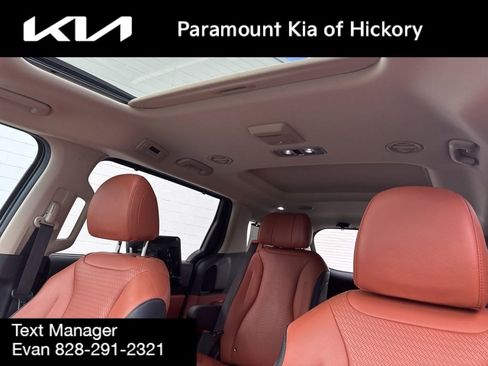 Used 2022 Kia Carnival SX Prestige w/ Paint Protection Package FWD image 39
