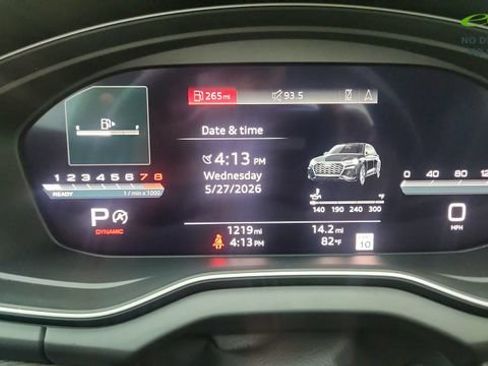 Used 2025 Audi Q5 2.0T Premium Plus w/ Premium Plus Package AWD/4WD image 40