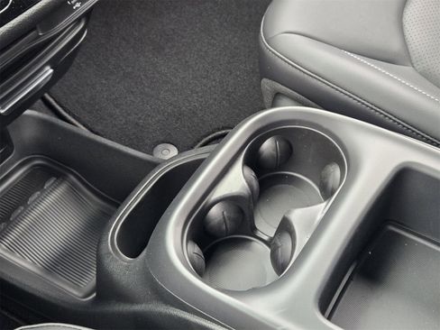 New 2026 Chrysler Pacifica Select image 19