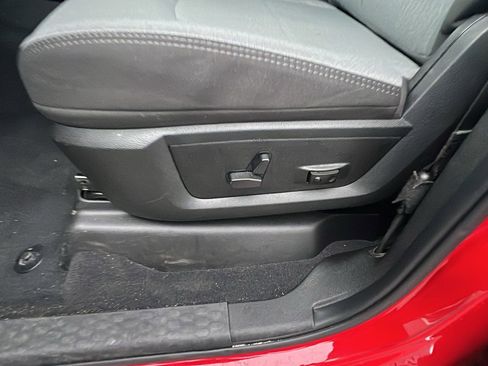 Used 2024 RAM 2500 Big Horn w/ Bed Utility Group image 17