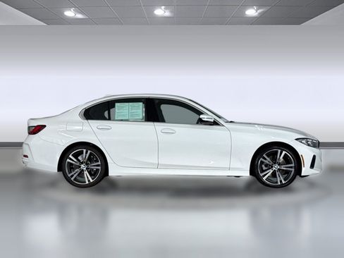 Used 2024 BMW 330i Sedan w/ Convenience Package RWD image 8