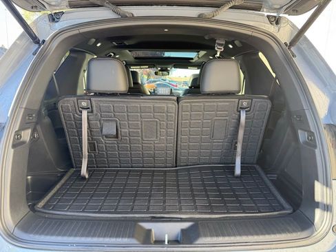 Used 2025 Honda Pilot Black Edition image 33