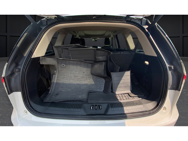 Used 2023 Lincoln Aviator AWD w/ Premium Package image 27