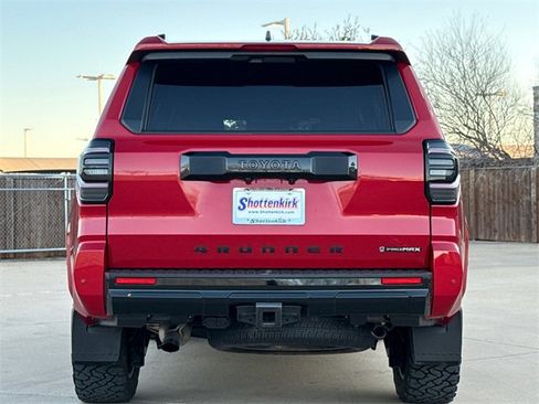 Used 2025 Toyota 4Runner 4WD image 8