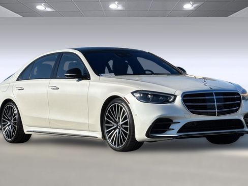 Used 2023 Mercedes-Benz S 580 4MATIC Sedan image 6