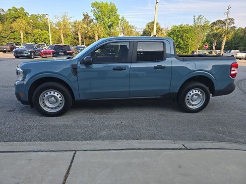 Used 2022 Ford Maverick XL image 4