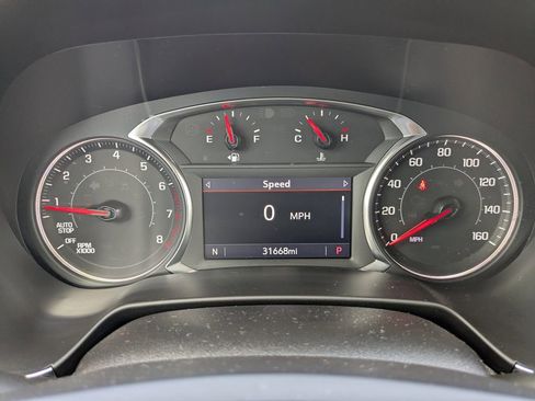 Used 2025 Chevrolet Blazer LT image 27