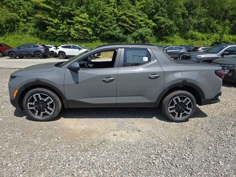 New 2025 Hyundai Santa Cruz Limited image 2