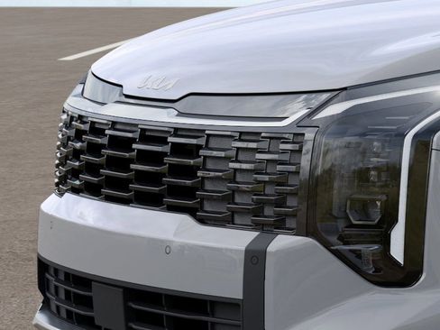 New 2026 Kia Sportage EX image 13