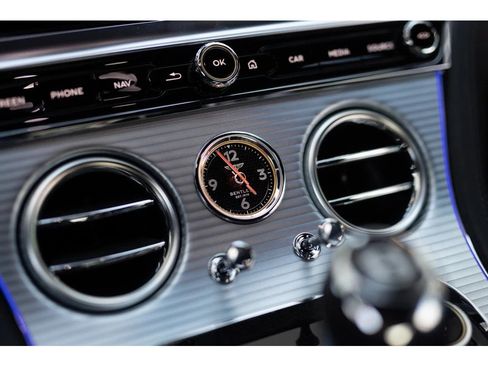 Certified 2022 Bentley Continental GT AWD/4WD image 22