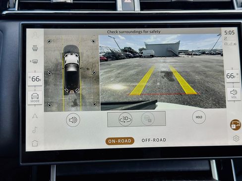 New 2026 Land Rover Range Rover Velar Belgravia AWD/4WD image 34