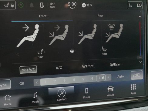 Used 2023 Chrysler Pacifica Touring-L FWD image 28