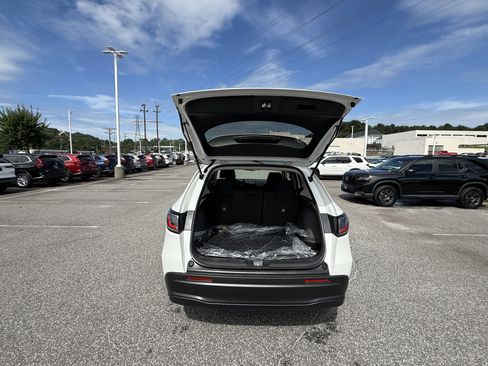 New 2026 Honda HR-V LX image 32