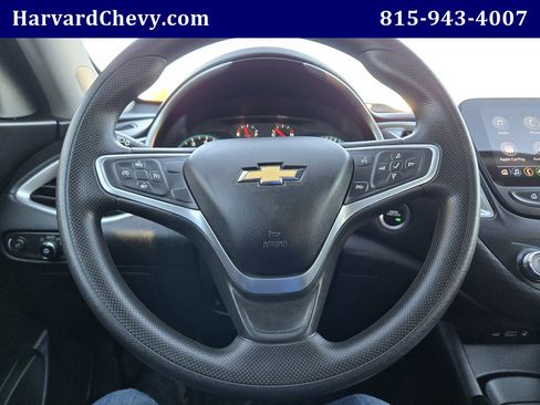 Used 2022 Chevrolet Malibu LS image 15