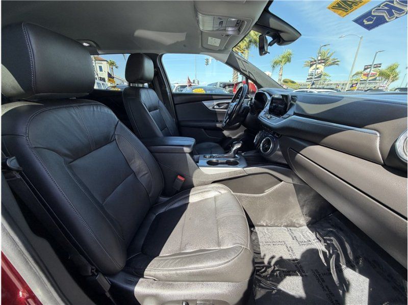 Used 2019 Chevrolet Blazer LT w/ Sound & Technology Package FWD image 35