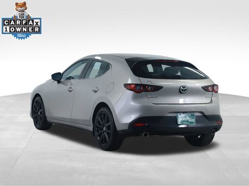 Used 2024 MAZDA MAZDA3 s FWD image 10