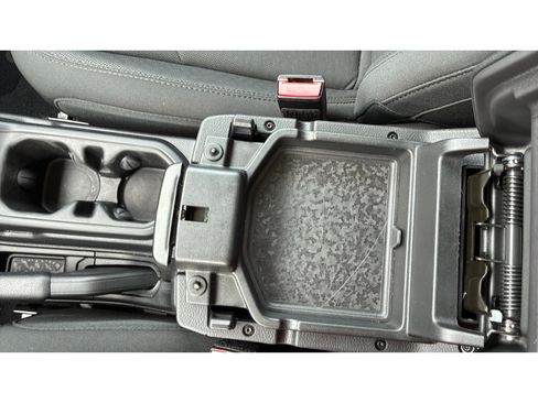 Used 2023 Jeep Wrangler Unlimited Sport AWD/4WD image 20