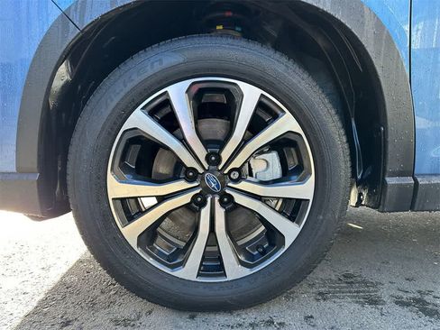 Used 2021 Subaru Forester Limited w/ Popular Package #3 image 8