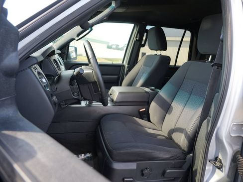 Used 2017 Ford Expedition XL w/ Equipment Group 101A AWD/4WD image 11
