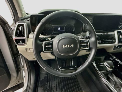 Used 2022 Kia Sorento SX AWD/4WD image 11
