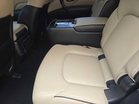 Certified 2023 INFINITI QX80 Premium Select w/ Cargo Package AWD/4WD image 13