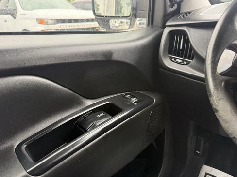 Used 2020 RAM ProMaster City Tradesman FWD image 22